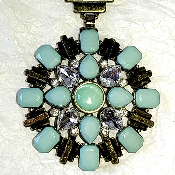 SOUTHWESTERN STYLE TURQUOISE AQUA & RHINESTONE STATEMENT NECKLACE - Picture 2 of 6